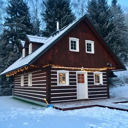 Roubenka Ella Villa Desná Eksteriør billede