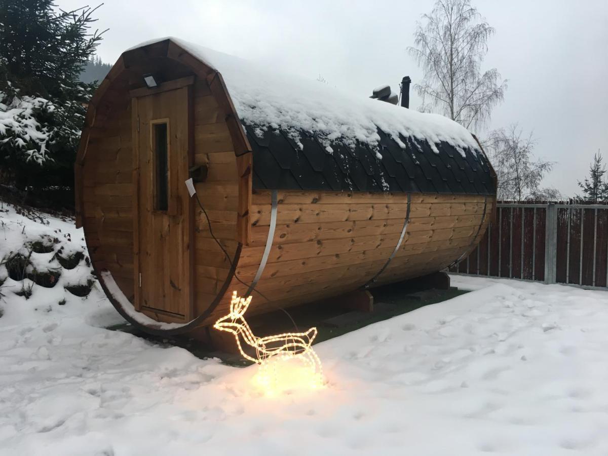 Roubenka Ella Villa Desná Eksteriør billede