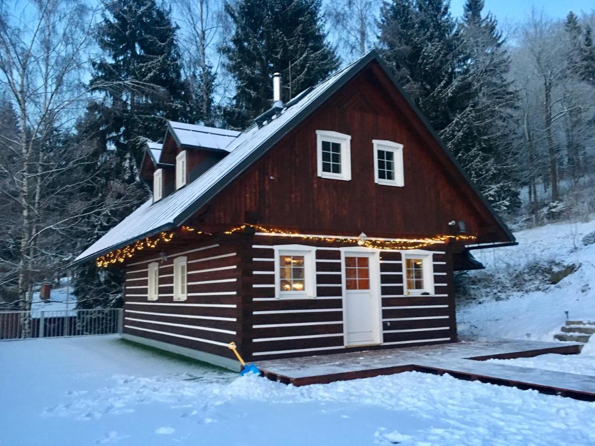 Roubenka Ella Villa Desná Eksteriør billede