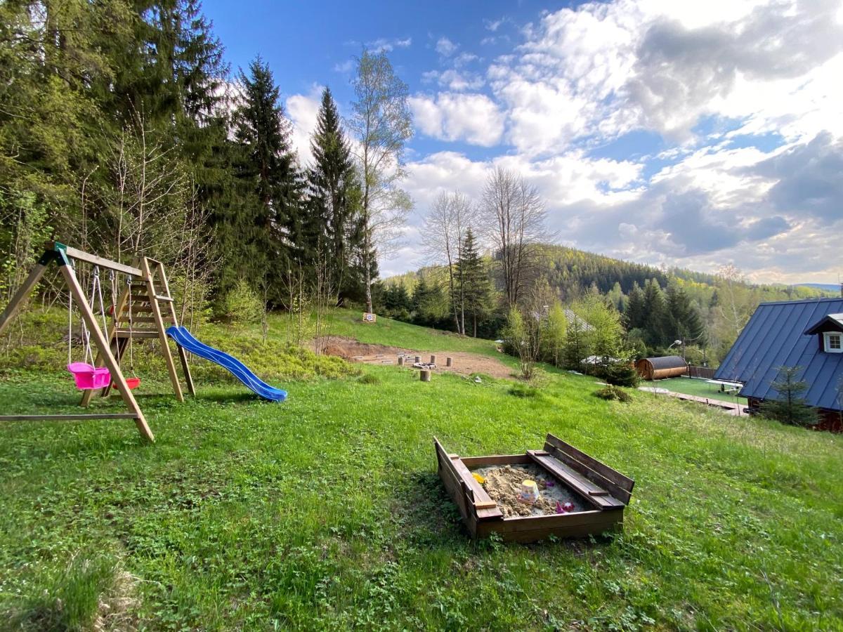 Roubenka Ella Villa Desná Eksteriør billede